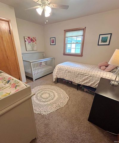 1125 W Broadway Street, Loogootee, IN 47553