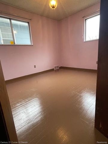 20540 Syracuse Street, Detroit, MI 48234