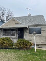 20540 Syracuse Street, Detroit, MI 48234