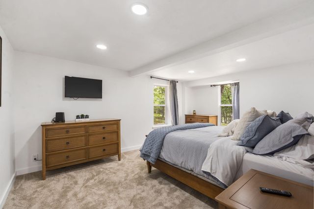 1480 Peebles Point Road, Cape Fair, MO 65624