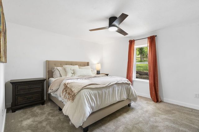 1480 Peebles Point Road, Cape Fair, MO 65624