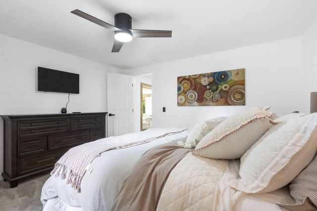 1480 Peebles Point Road, Cape Fair, MO 65624