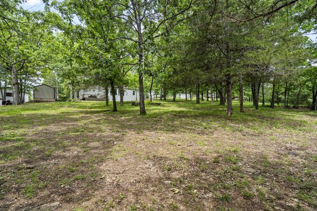 1480 Peebles Point Road, Cape Fair, MO 65624