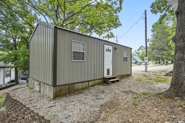 1480 Peebles Point Road, Cape Fair, MO 65624