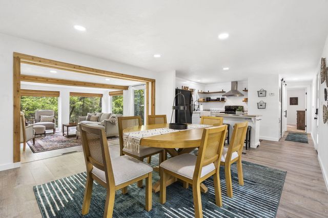 1480 Peebles Point Road, Cape Fair, MO 65624