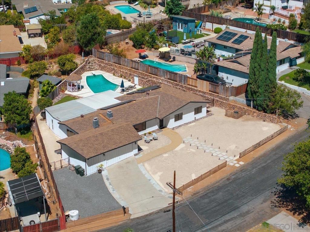 2073 Ginny Ln, Escondido, CA 92025 — photo 2