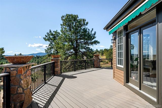 27927 Meadowlark Drive, Golden, CO 80401