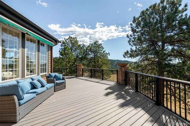 27927 Meadowlark Drive, Golden, CO 80401