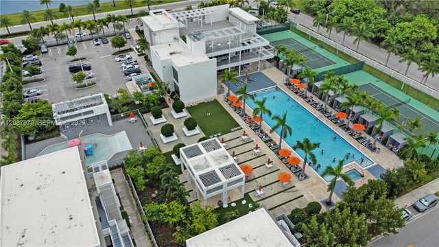 6416 NW 102nd Court 304, Doral, FL 33178