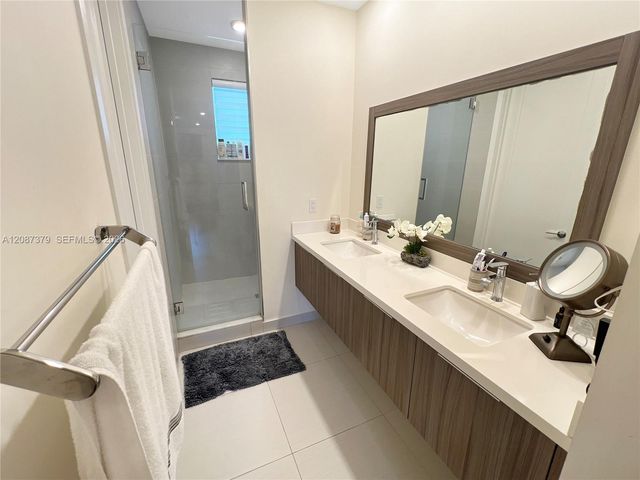 6416 NW 102nd Court 304, Doral, FL 33178