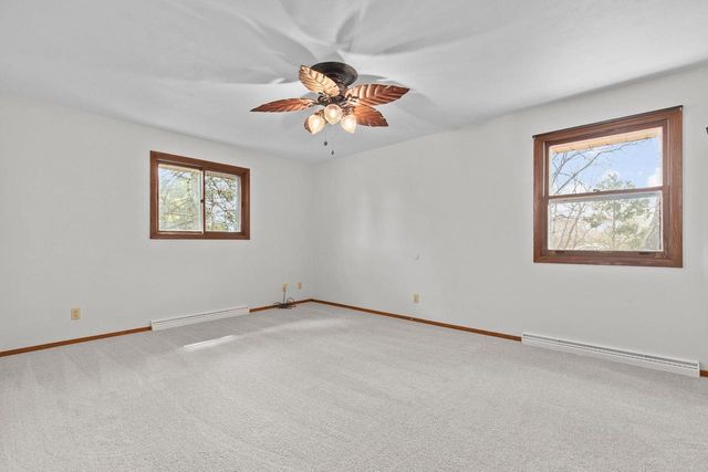 1913 N OUTAGAMIE STREET, Appleton, WI 54914