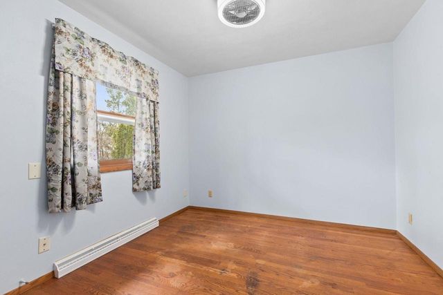 1913 N OUTAGAMIE STREET, Appleton, WI 54914