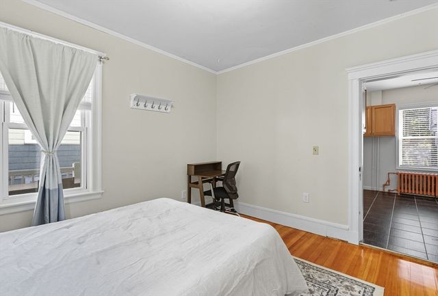 20 Rice St 2, Brookline, MA 02445