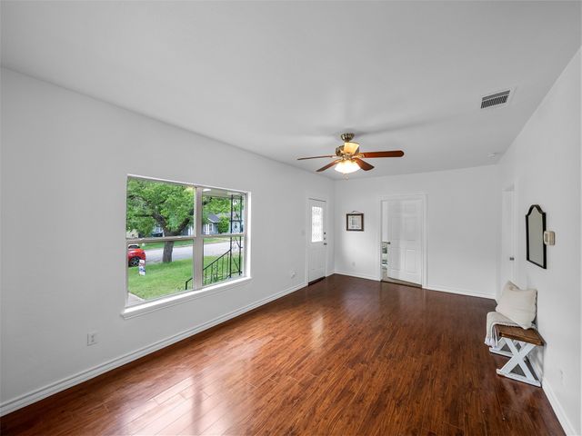 620 W Hanna Street, Denison, TX 75020