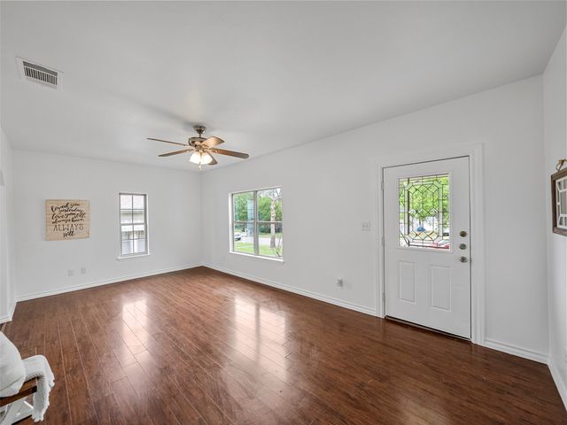 620 W Hanna Street, Denison, TX 75020