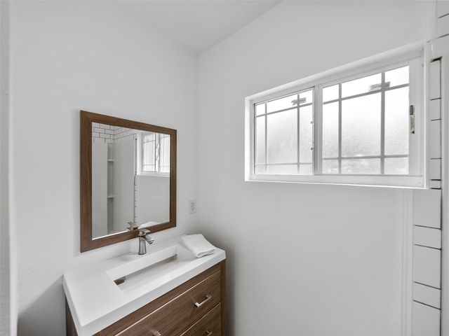 620 W Hanna Street, Denison, TX 75020