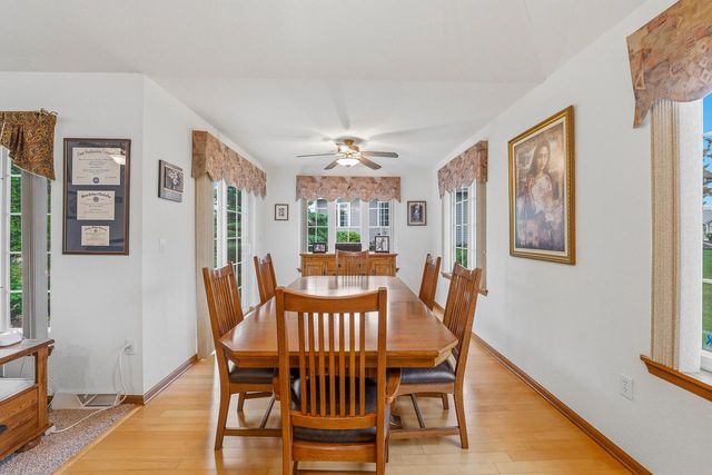 106 Sarahs WAY, Sheboygan Falls, WI 53085