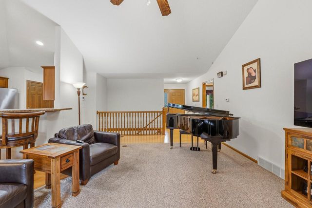 106 Sarahs WAY, Sheboygan Falls, WI 53085