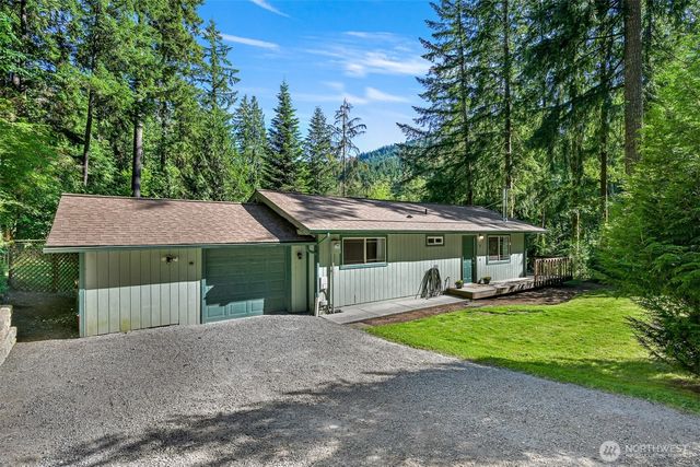 1 Sugarpine Place, Bellingham, WA 98229