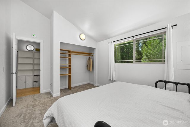 1 Sugarpine Place, Bellingham, WA 98229