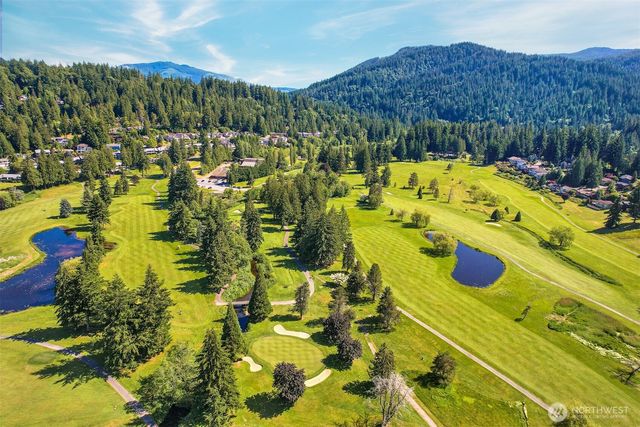 1 Sugarpine Place, Bellingham, WA 98229