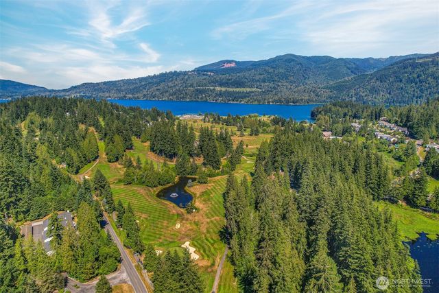 1 Sugarpine Place, Bellingham, WA 98229