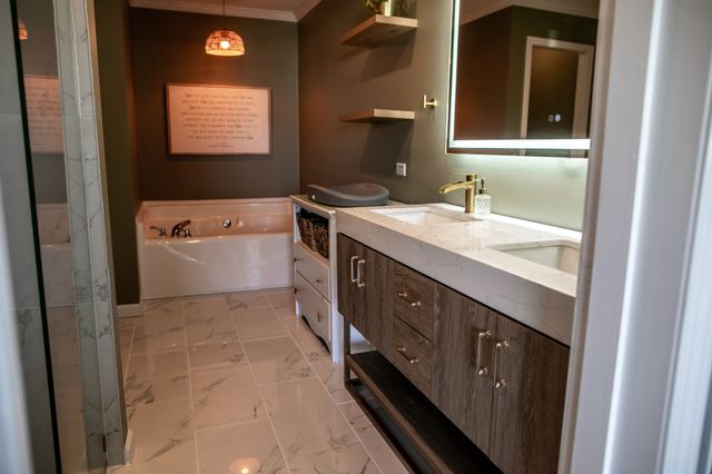 1009 McCormick Xing, Spring Hill, TN 37174