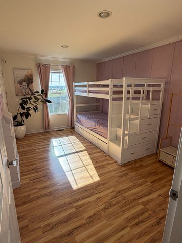 1009 McCormick Xing, Spring Hill, TN 37174