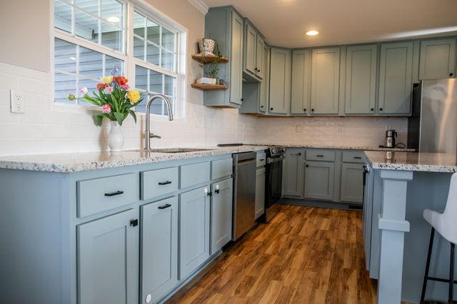 1009 McCormick Xing, Spring Hill, TN 37174