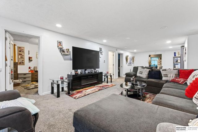 3509 N 29th Street, Omaha, NE 68111