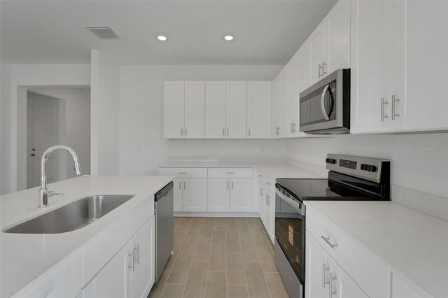 260 MEREDITH BOULEVARD, Winter Haven, FL 33881