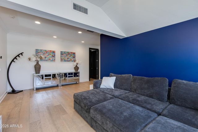 4019 E DEVONSHIRE Avenue, Phoenix, AZ 85018