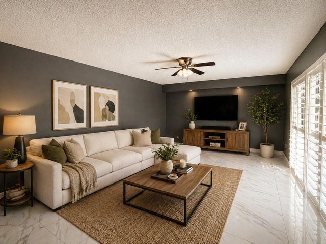 6414 64th Way, West Palm Beach, FL 33409