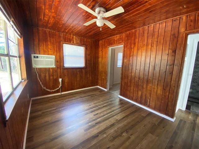 2219 SE 15TH STREET, Gainesville, FL 32641