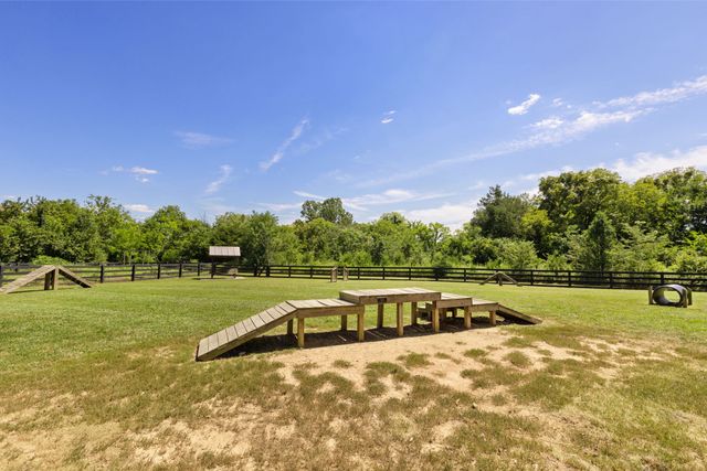 1936 Grace Point Ln, Nolensville, TN 37135