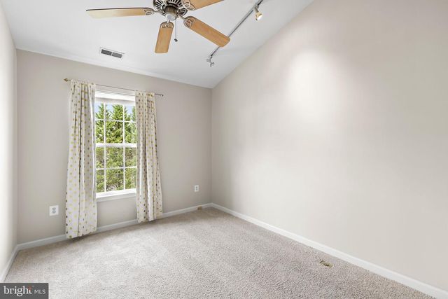 7 CATERHAM CT, Baltimore, MD 21237