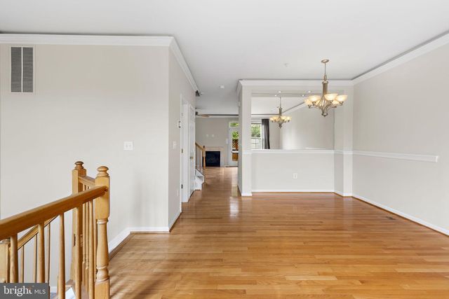 7 CATERHAM CT, Baltimore, MD 21237