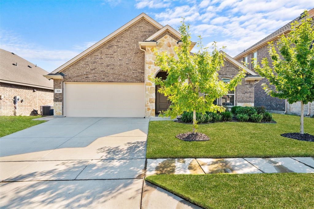 328 Everglade Landing, Royse City, TX 75189