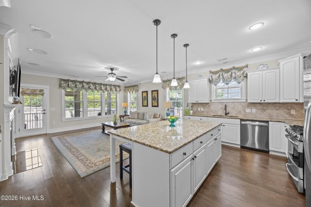 908 Bedminister Lane, Wilmington, NC 28405