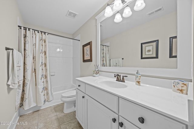 908 Bedminister Lane, Wilmington, NC 28405