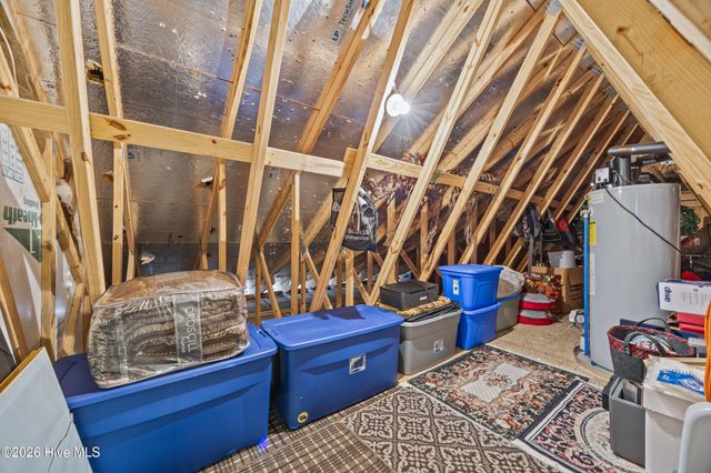 908 Bedminister Lane, Wilmington, NC 28405