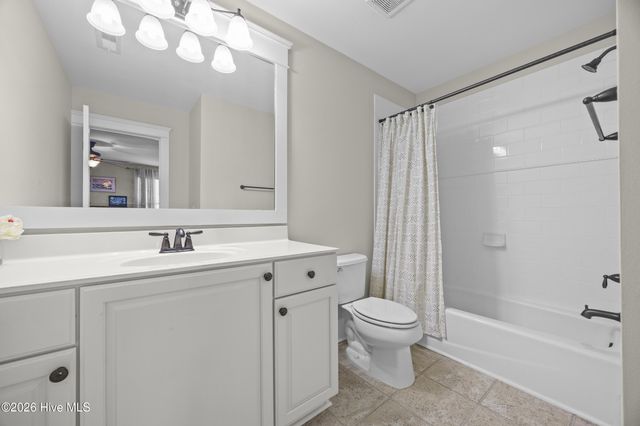 908 Bedminister Lane, Wilmington, NC 28405
