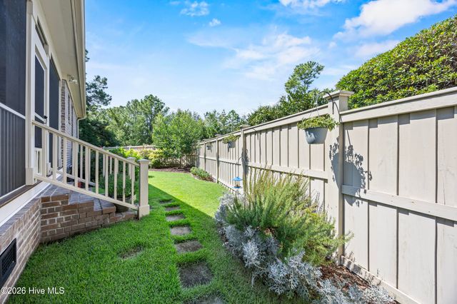 908 Bedminister Lane, Wilmington, NC 28405