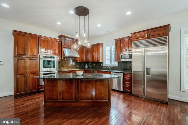 106 CALVARY CT SE, Leesburg, VA 20175