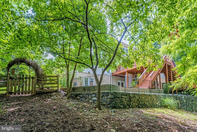 106 CALVARY CT SE, Leesburg, VA 20175
