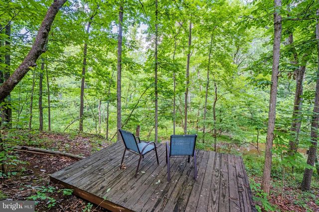 106 CALVARY CT SE, Leesburg, VA 20175