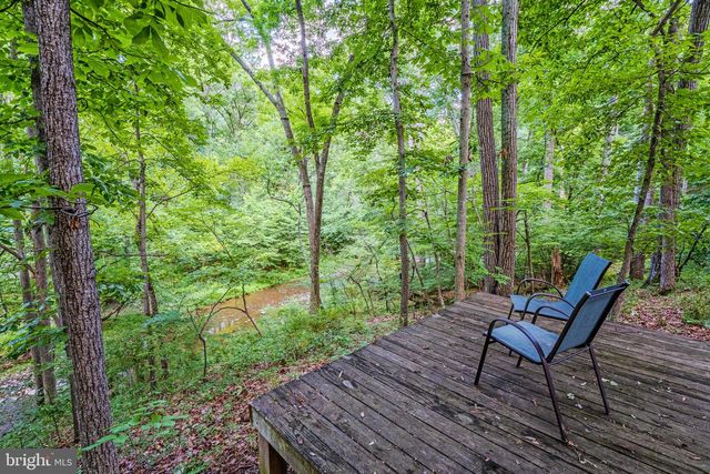 106 CALVARY CT SE, Leesburg, VA 20175