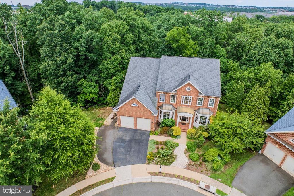 106 CALVARY CT SE, Leesburg, VA 20175