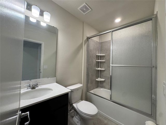 2102 CHARMING AVE AVENUE, Davenport, FL 33896