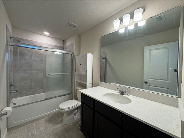 2102 CHARMING AVE AVENUE, Davenport, FL 33896